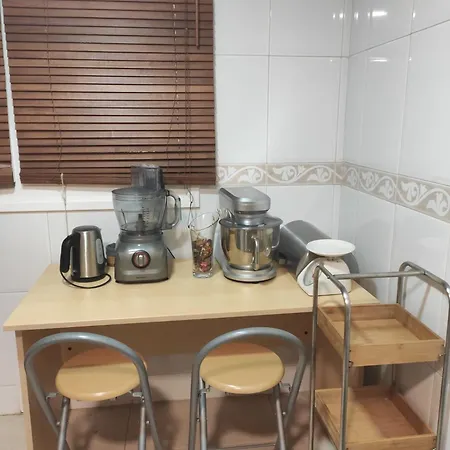 Calm 2br With Pool Balcony Apartment *