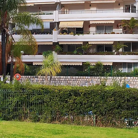 Calm 2br With Pool Balcony Apartment Marbella